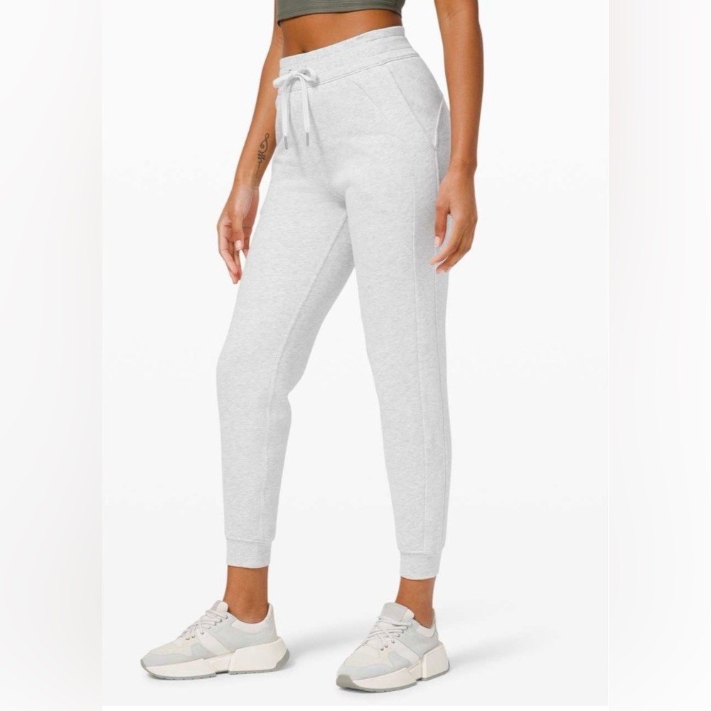 Lululemon Scuba High-Rise Jogger Fleece Heathered Grey‎ Size 10